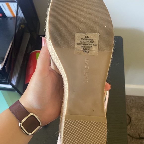 Express platforms - Picture 3 of 4